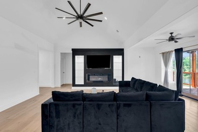 *All appliances, furniture, and living room TV to remain upon - photo 7