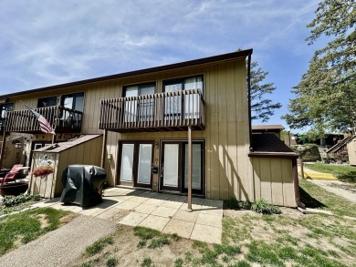 Lake Home For Sale in Fox Lake, Illinois