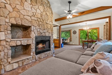 Turn Key Wisconsin River/Lake Petenwell waterfront cabin in a - photo 15