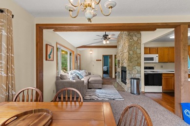 Turn Key Wisconsin River/Lake Petenwell waterfront cabin in a - photo 18