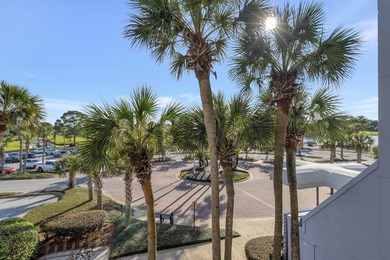Renovated and rental-ready, this third-floor Bayside at - photo 22