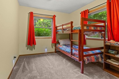 Turn Key Wisconsin River/Lake Petenwell waterfront cabin in a - photo 27