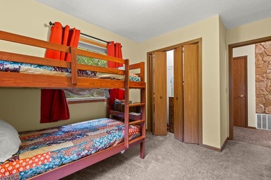 Turn Key Wisconsin River/Lake Petenwell waterfront cabin in a - photo 28