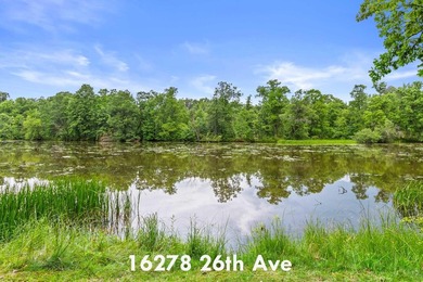 Turn Key Wisconsin River/Lake Petenwell waterfront cabin in a - photo 40