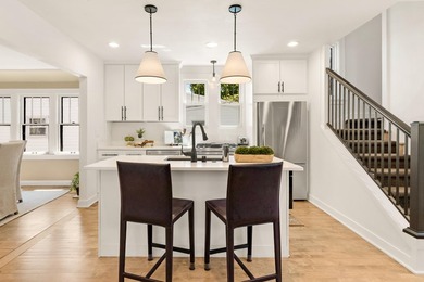 Whitefish Bay charm meets modern luxury in this stunning - photo 1