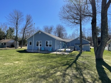 Gulliver Lake Home - Lake Home For Sale in Gulliver, Michigan