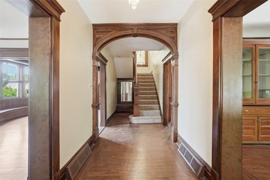Welcome to this timeless Highland Park gem, where classic - photo 5