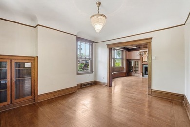 Welcome to this timeless Highland Park gem, where classic - photo 6