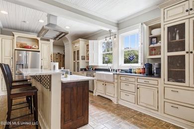 A Rare Gulf Coast Treasure Where Timeless Charm Meets Modern - photo 13