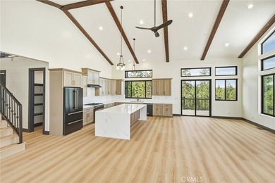 445 Woodcreek - photo 18