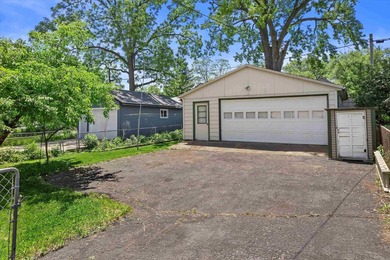 Welcome to 722 Christianson Avenue, a charming bungalow ranch in - photo 27
