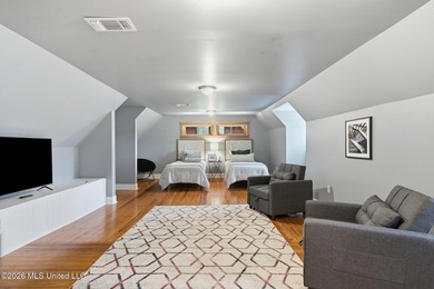 A Rare Gulf Coast Treasure Where Timeless Charm Meets Modern - photo 31