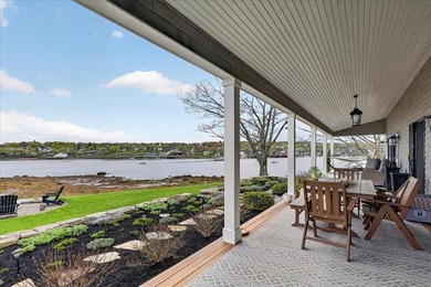 Set along 150A+- feet of Belfast waterfront, this exceptional - photo 7