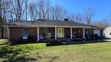 Lake Home For Sale in Coeburn, Virginia