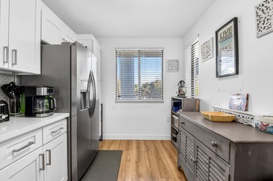 Spacious, investor friendly 3rd floor renovated and move in - photo 6