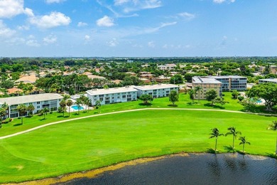 Top floor corner unit with panoramic views of the golf course - photo 30