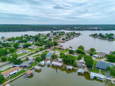 Lake Granbury Home For Sale in Granbury Texas