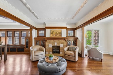 Nestled just 5 blocks from the lake in the heart of Shorewood - photo 4
