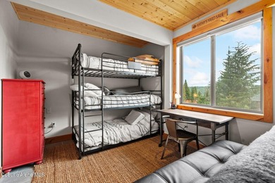 Fully furnished home at Schweitzer Mountain Resort! This 3 - photo 5