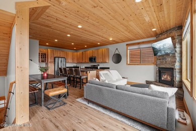 Fully furnished home at Schweitzer Mountain Resort! This 3 - photo 7