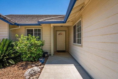 This sweet 1,513 sq. ft. Lake California home is turning heads - photo 4