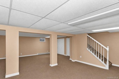 Welcome to 38 Memorial Boulevard, East Moriches Nestled in one - photo 19