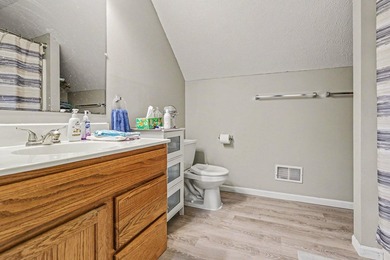Experience the perfect blend of country charm and natural beauty - photo 25