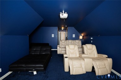 Welcome to this exquisite property located in the desirable - photo 29