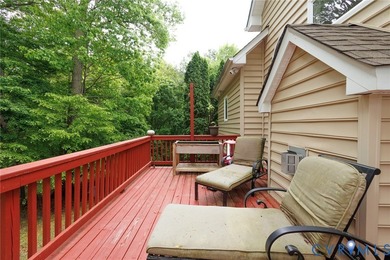Welcome to this exquisite property located in the desirable - photo 44
