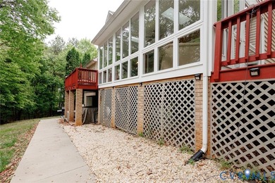 Welcome to this exquisite property located in the desirable - photo 48