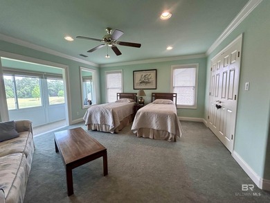 FANTASTIC PRICE REDUCTION!! HURRY & DON'T MISS OUT ON LIVING THE - photo 50