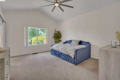 Welcome to 1952 Cherry Hills Dr., an updated 2-bedroom - photo 14