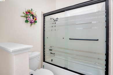 Welcome to 1952 Cherry Hills Dr., an updated 2-bedroom - photo 18
