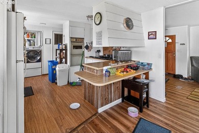 Huge price drop! Home sold as is and in need of some repairs - photo 19