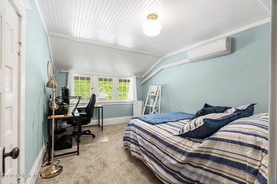 Classic home in the heart of sought after South Sandpoint - photo 22
