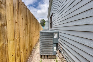 Totally remodeled 3-bedroom,2-bathroom home located in the - photo 27