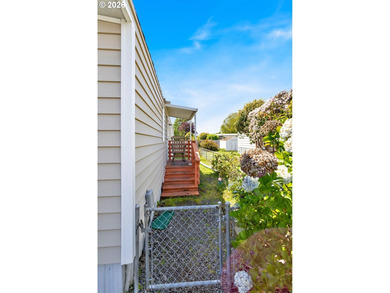 Huge price drop! Home sold as is and in need of some repairs - photo 39