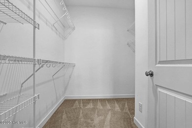 Welcome to a BEAUTIFUL, like-new 4 bedroom, 3 bath home located - photo 13