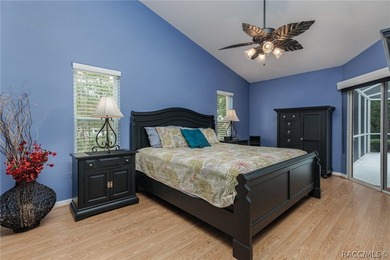 WELL APPOINTED AND BEAUTIFULLY MAINTAINED 3/2/2 POOL HOME on .32 - photo 17
