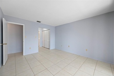 Waterfront Condo located in Punta Gorda Isles, this rare find - photo 31