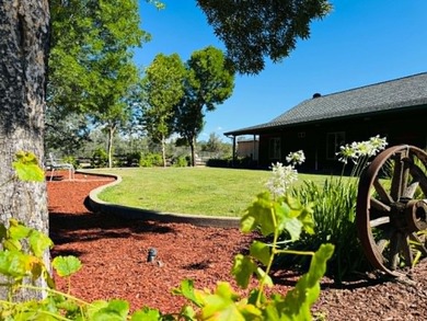 Tucked away in a private setting yet remains conveniently close - photo 3