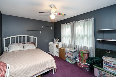 Welcome to this warm and inviting Colonial in the heart of Bay - photo 24
