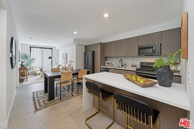 Welcome to this beautifully appointed, never-before-lived-in - photo 1