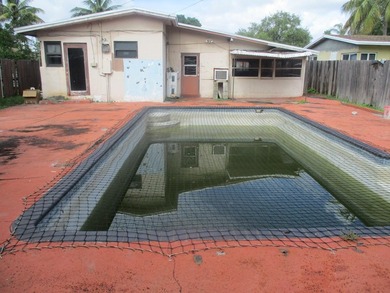 Excellent deal on this spacious Pool Home* on a large lot!!! The - photo 13