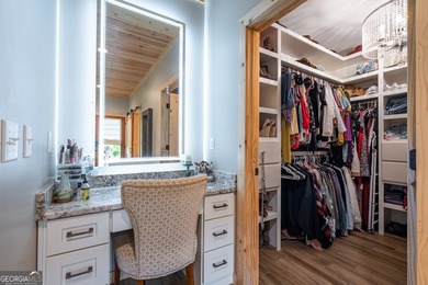 Welcome to a rare, turn-key equestrian estate offering a fully - photo 14