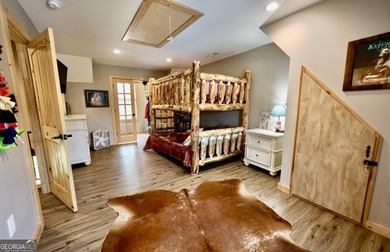 Welcome to a rare, turn-key equestrian estate offering a fully - photo 20