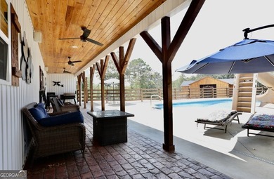 Welcome to a rare, turn-key equestrian estate offering a fully - photo 27