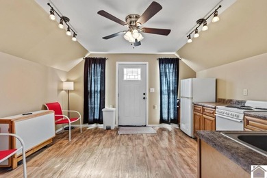Looking for a lake house getaway? This newly renovated home has - photo 29