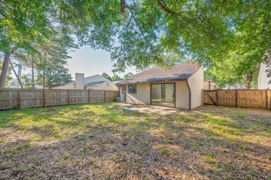 Move-in ready and even better--seller to install new siding & a - photo 30