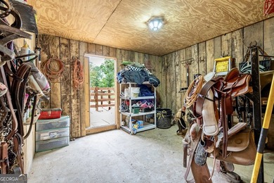 Welcome to a rare, turn-key equestrian estate offering a fully - photo 39